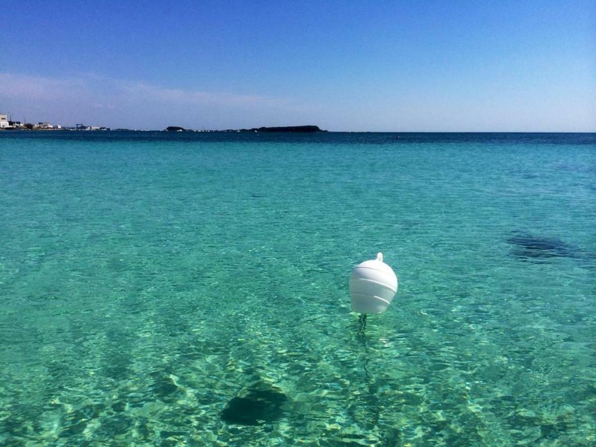 Villino Celeste Fronte Spiaggia Torre Lapillo Eksteriør bilde